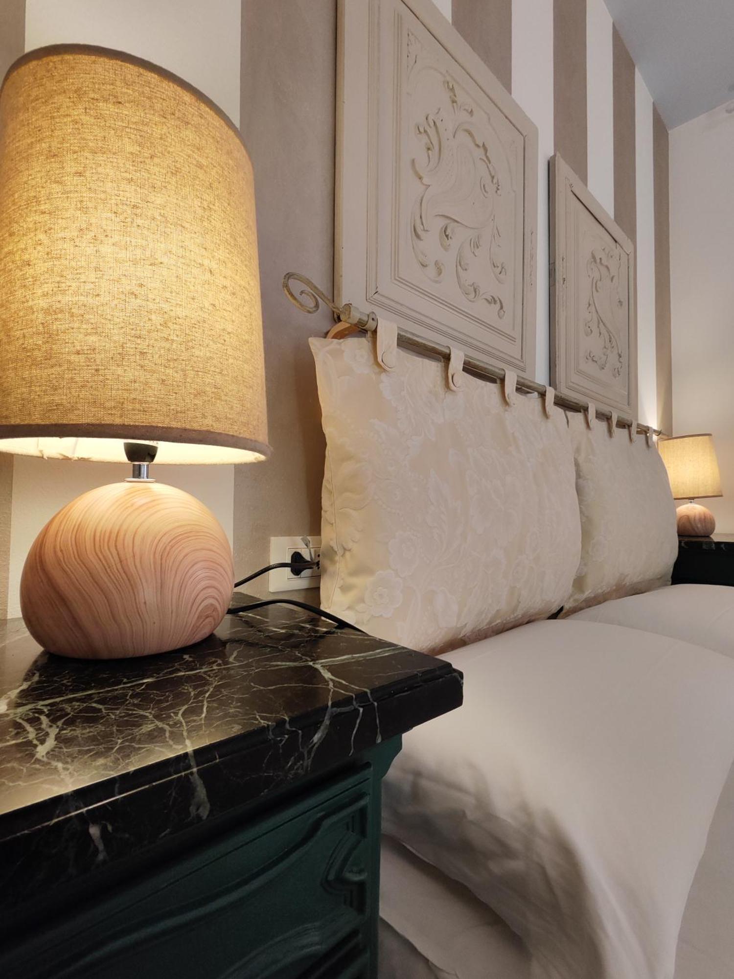 몬티키아리 Garda Relais Antica Romelia B&B 외부 사진