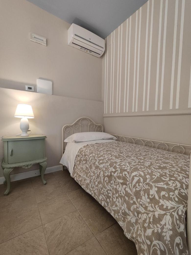 몬티키아리 Garda Relais Antica Romelia B&B 외부 사진